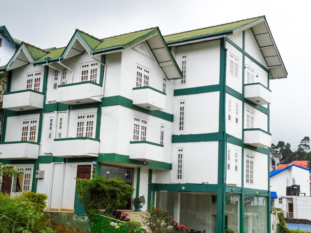 Grand View Hotel นูวาราเอลิยา ภายนอก รูปภาพ