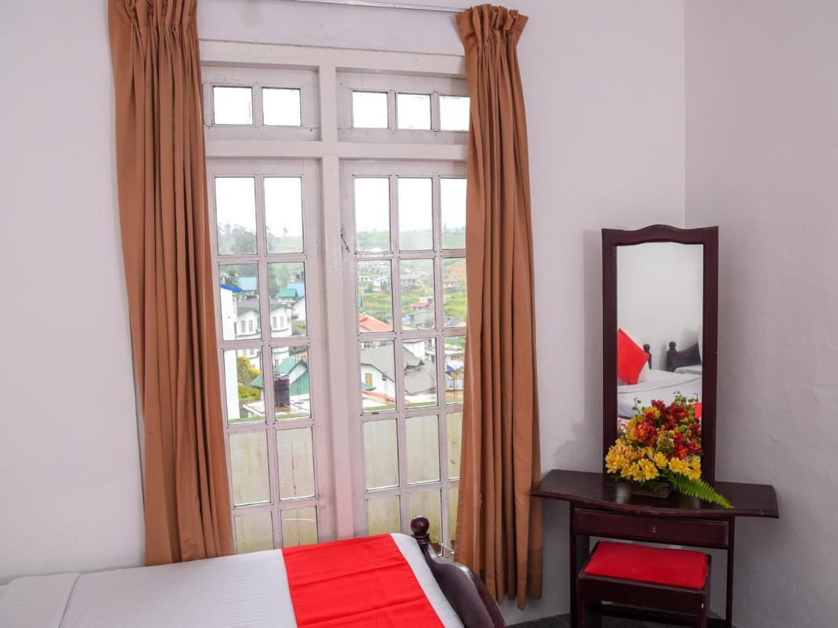 Grand View Hotel นูวาราเอลิยา ภายนอก รูปภาพ