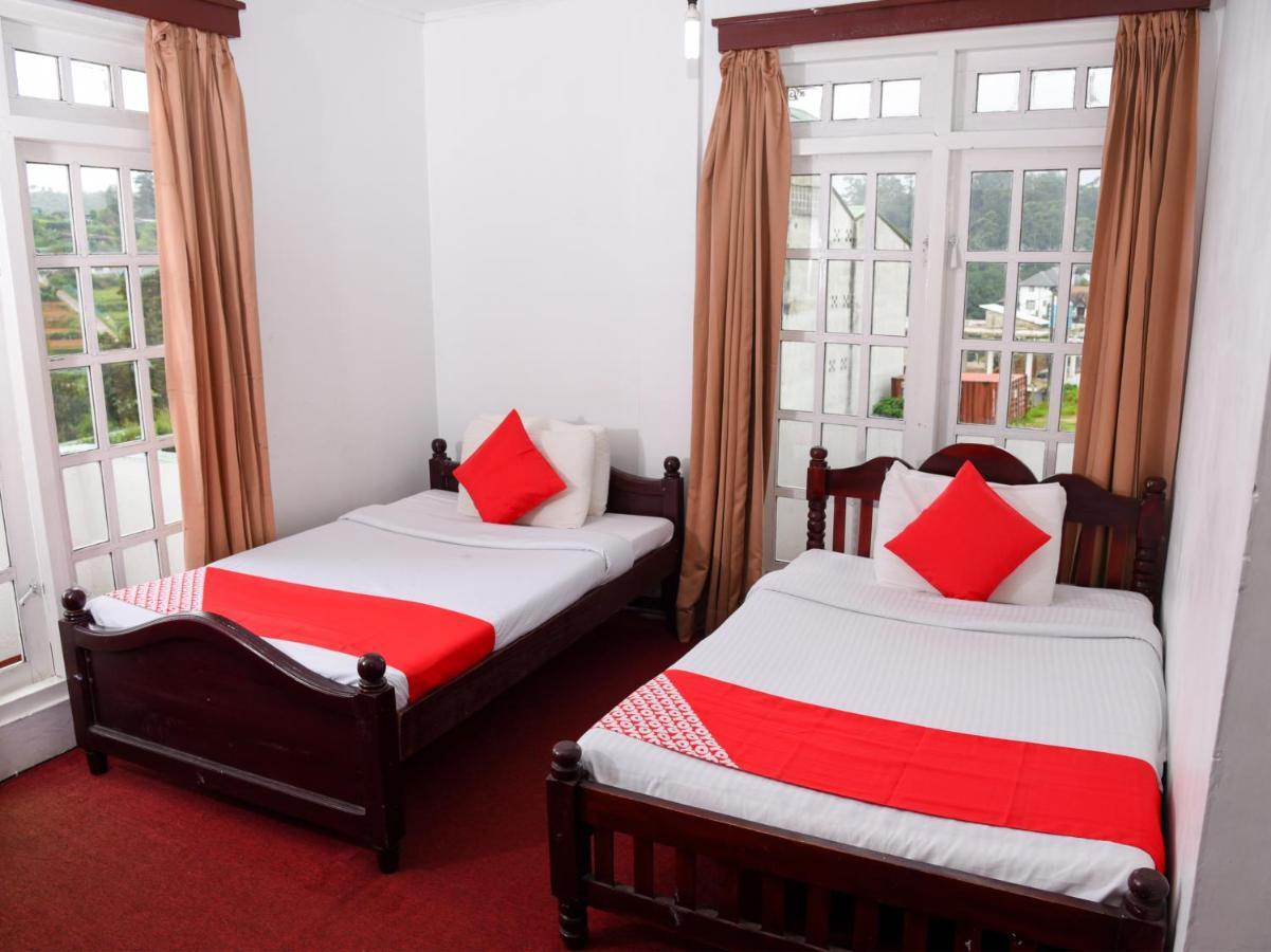 Grand View Hotel นูวาราเอลิยา ภายนอก รูปภาพ